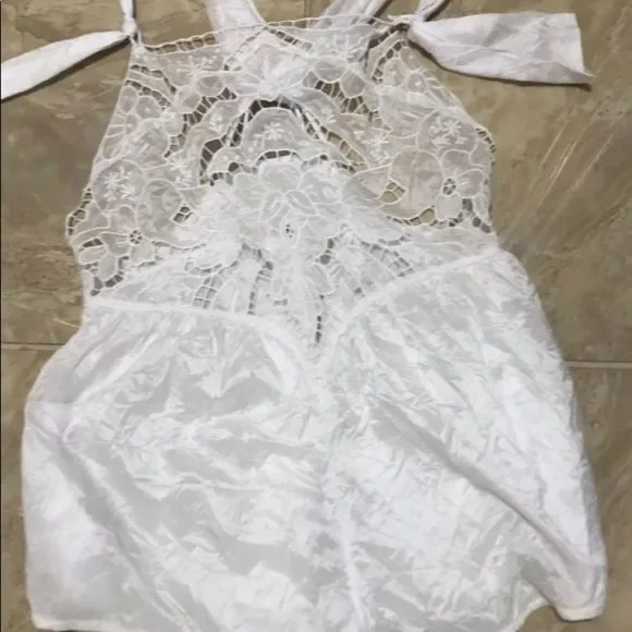 NWOT Free People Movement romper size M - Picture 3 of 7